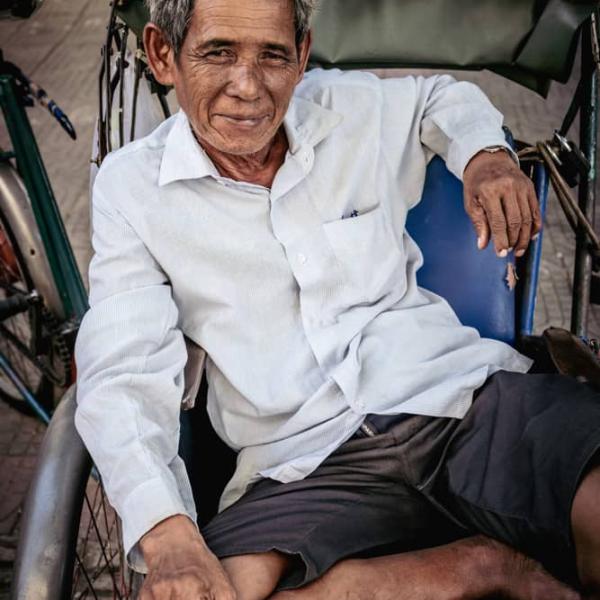 having a smoke in my cyclo