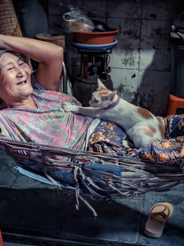 old woman and her cat