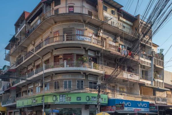 Too many round street corners